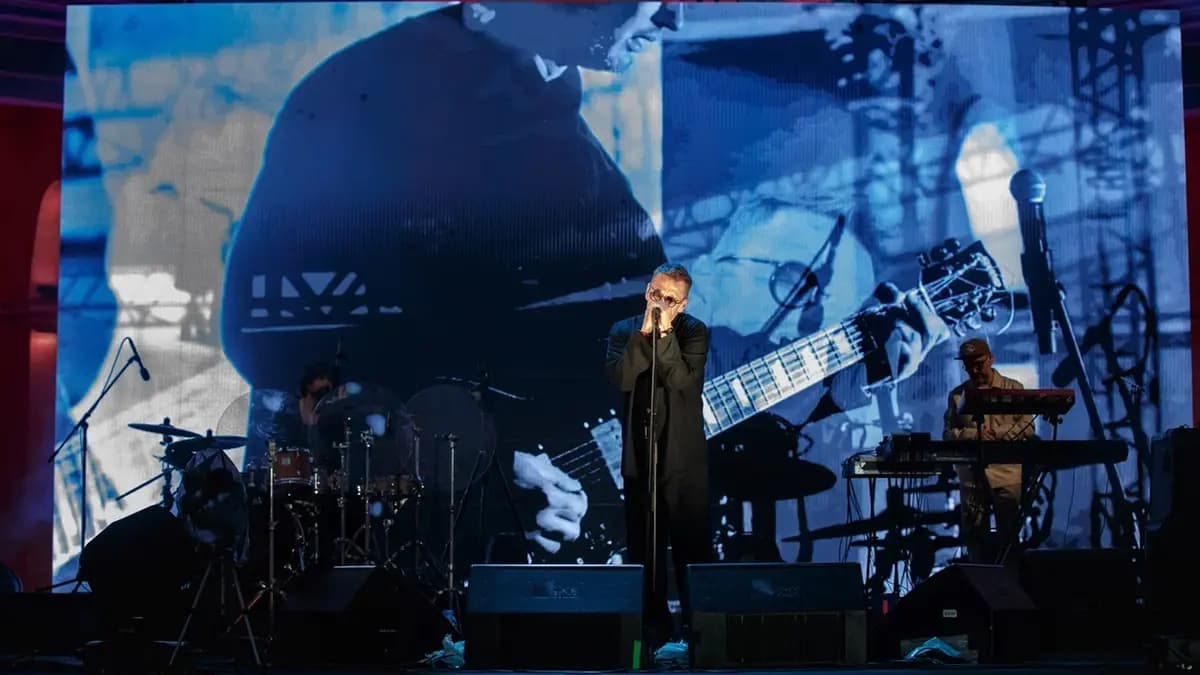 Танцы Минус (ДК «Россия»)