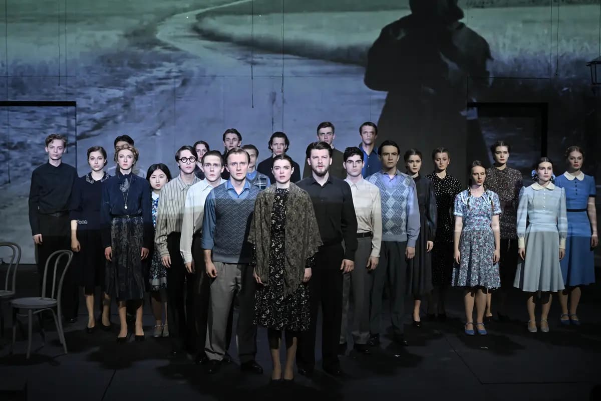 Дождливым вечером (Новая сцена Александринского театра)