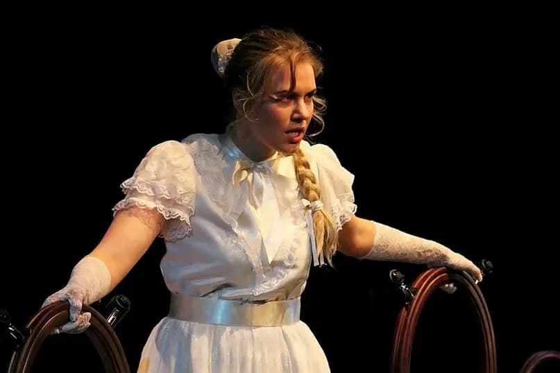 Антракт (Театр на Малой Ордынке)