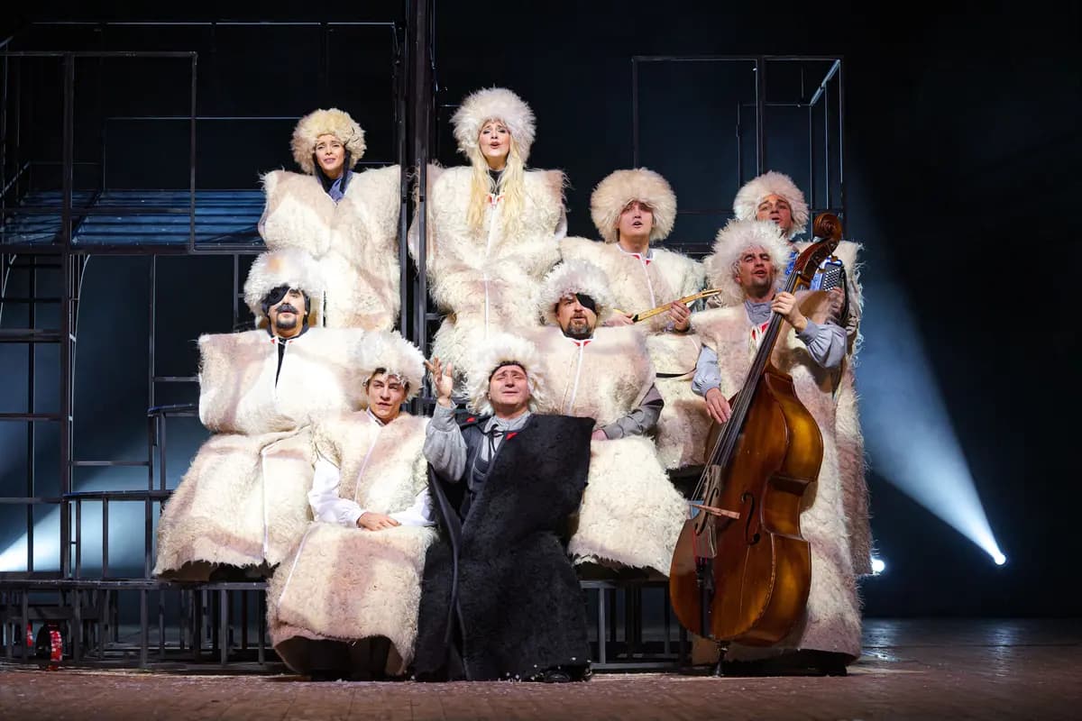 Я, бабушка, Илико и Илларион (Драматический театр им. Пушкина)