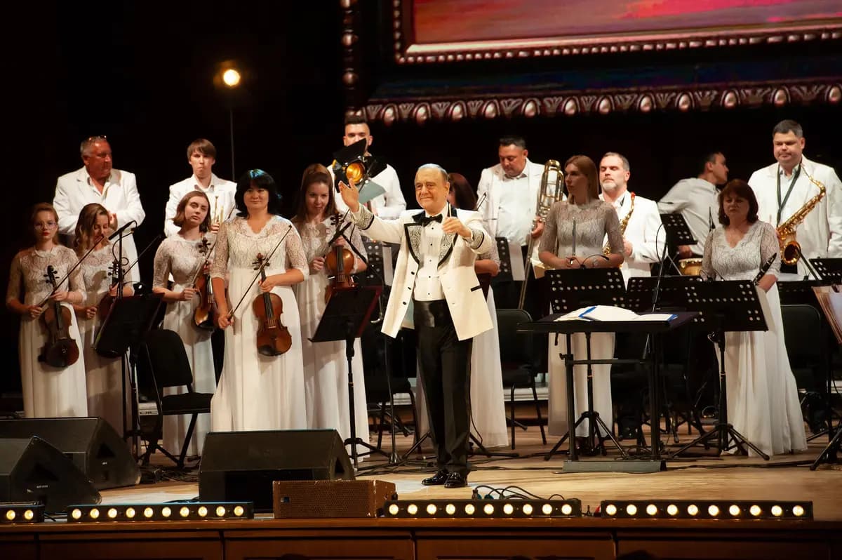 Три «Д» (Филармония. Камерный зал)