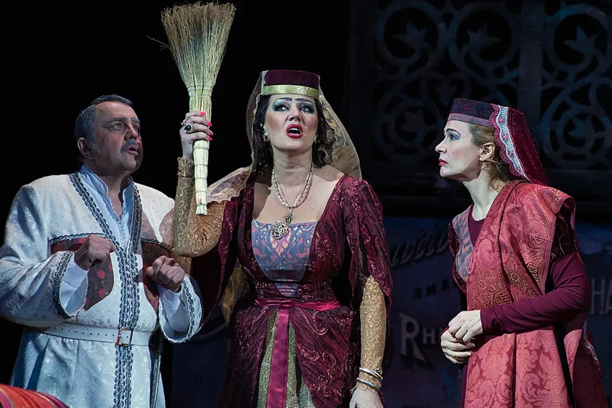 Ханума (Музыкальный театр)