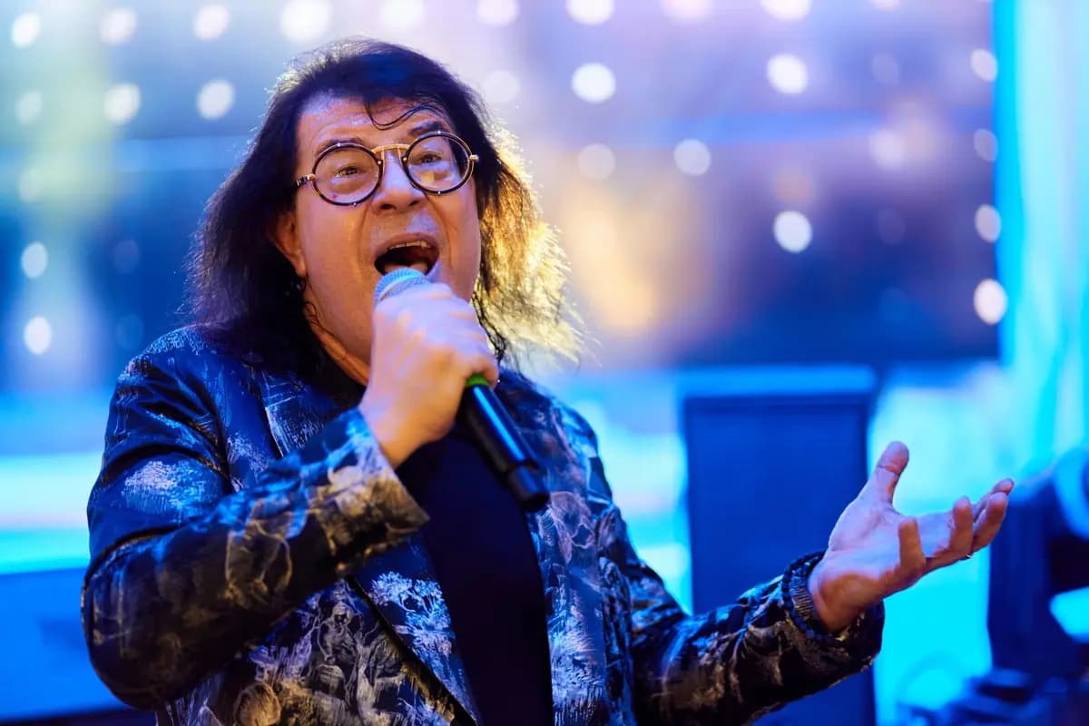 Игорь Корнелюк (Magnus Locus)