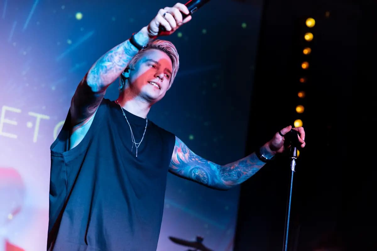 Рассветов (Stereo People)