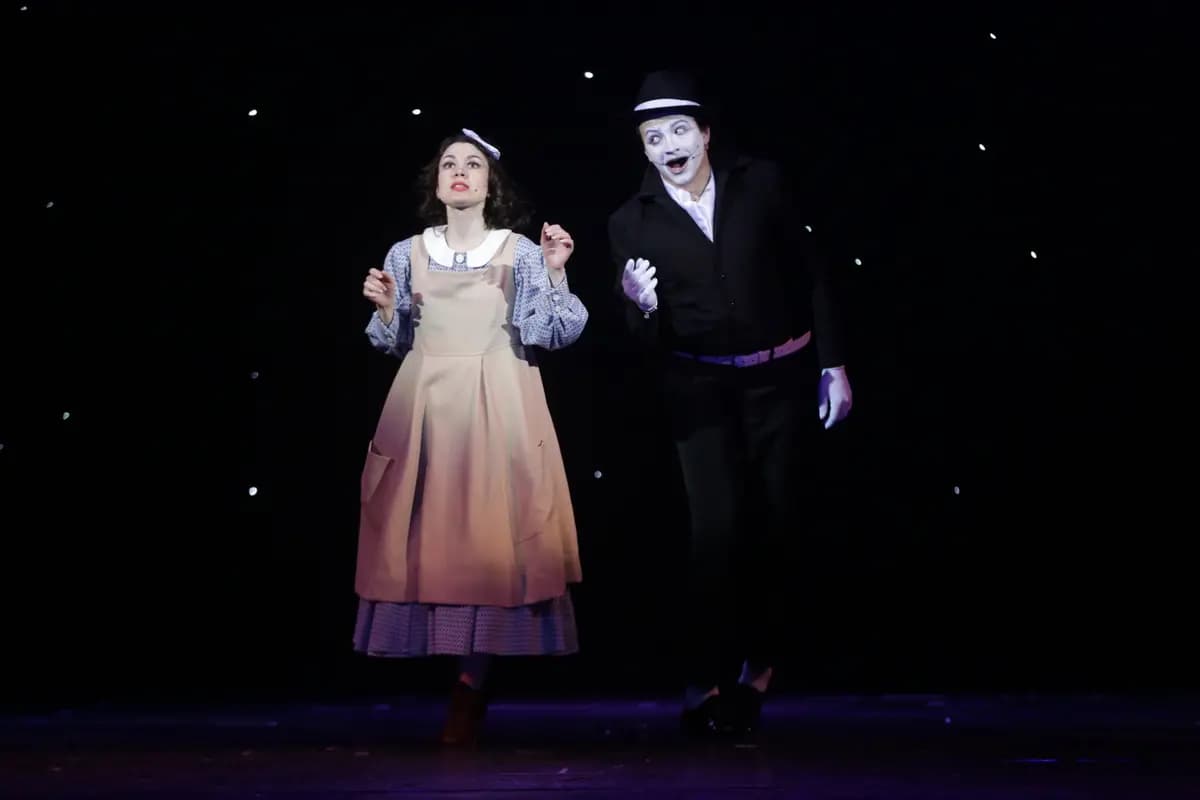 Алиса в Стране чудес (Музыкальный театр)