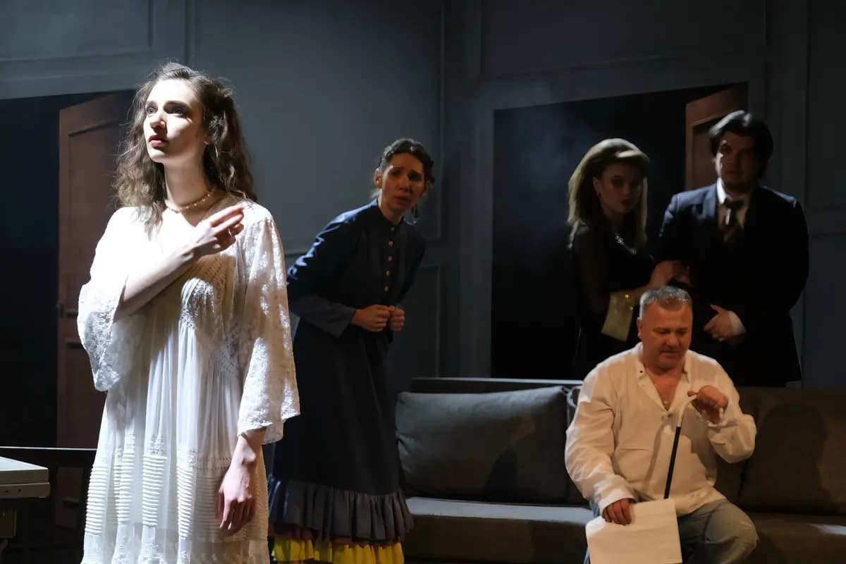 Сердце не камень (Новосибирский драматический театр)