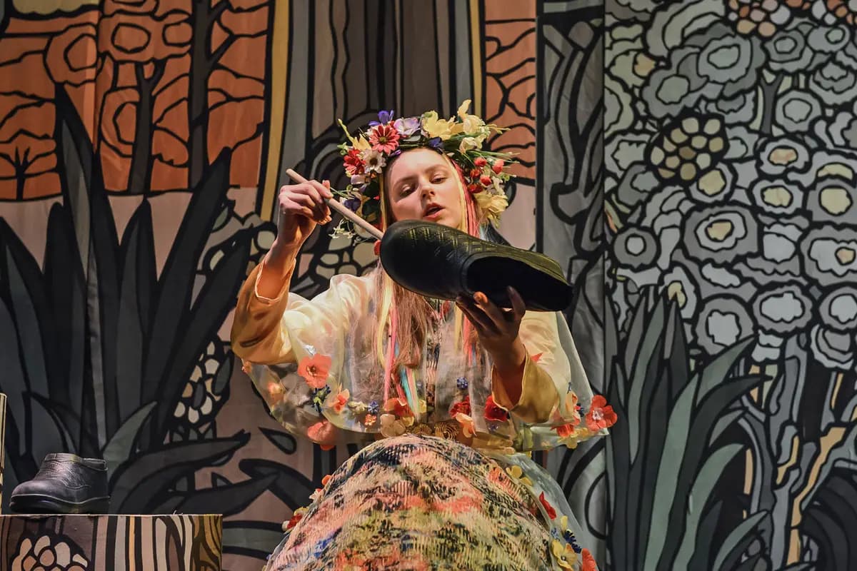 Калоши счастья, или Сказки на все времена (Новый драматический театр)