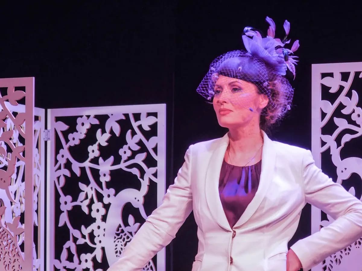 Как два крыла (ООЦ им. Моссовета)