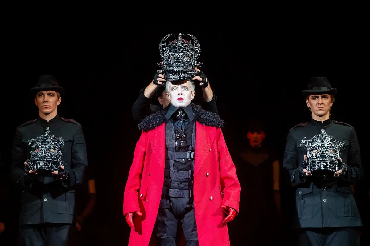 Дракон (Театр им. Качалова)