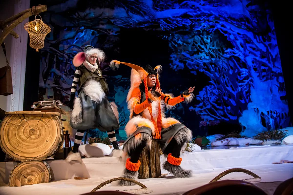 Кто украл орехи? (Молодёжный театр)