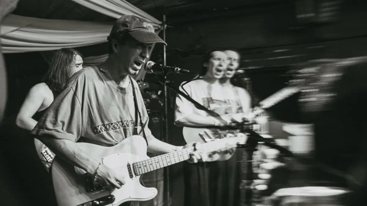 Пекинский велосипед, Побег, Дорогой дневник (Мо[три])