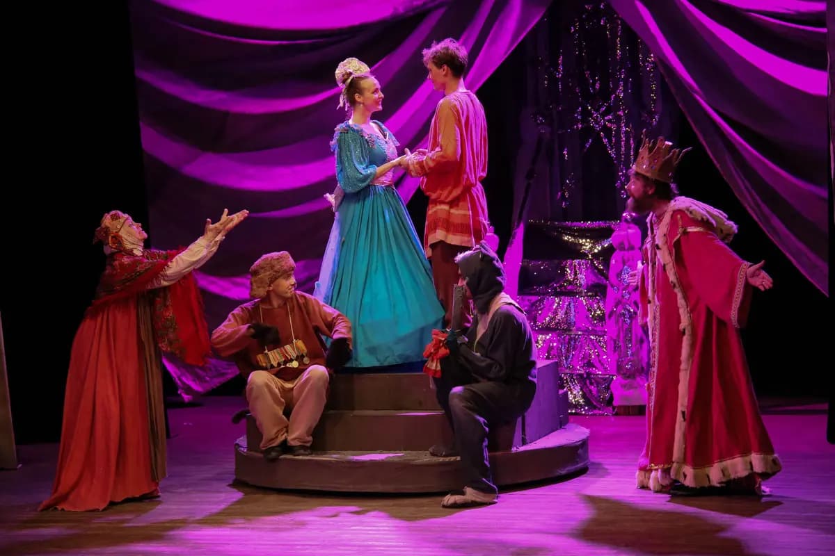 Волшебное кольцо (Историко-этнографический театр)