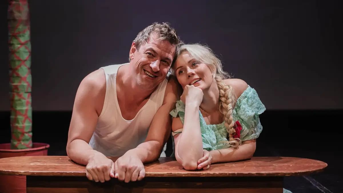 Любовь и голуби (ДК Комбайностроителей)