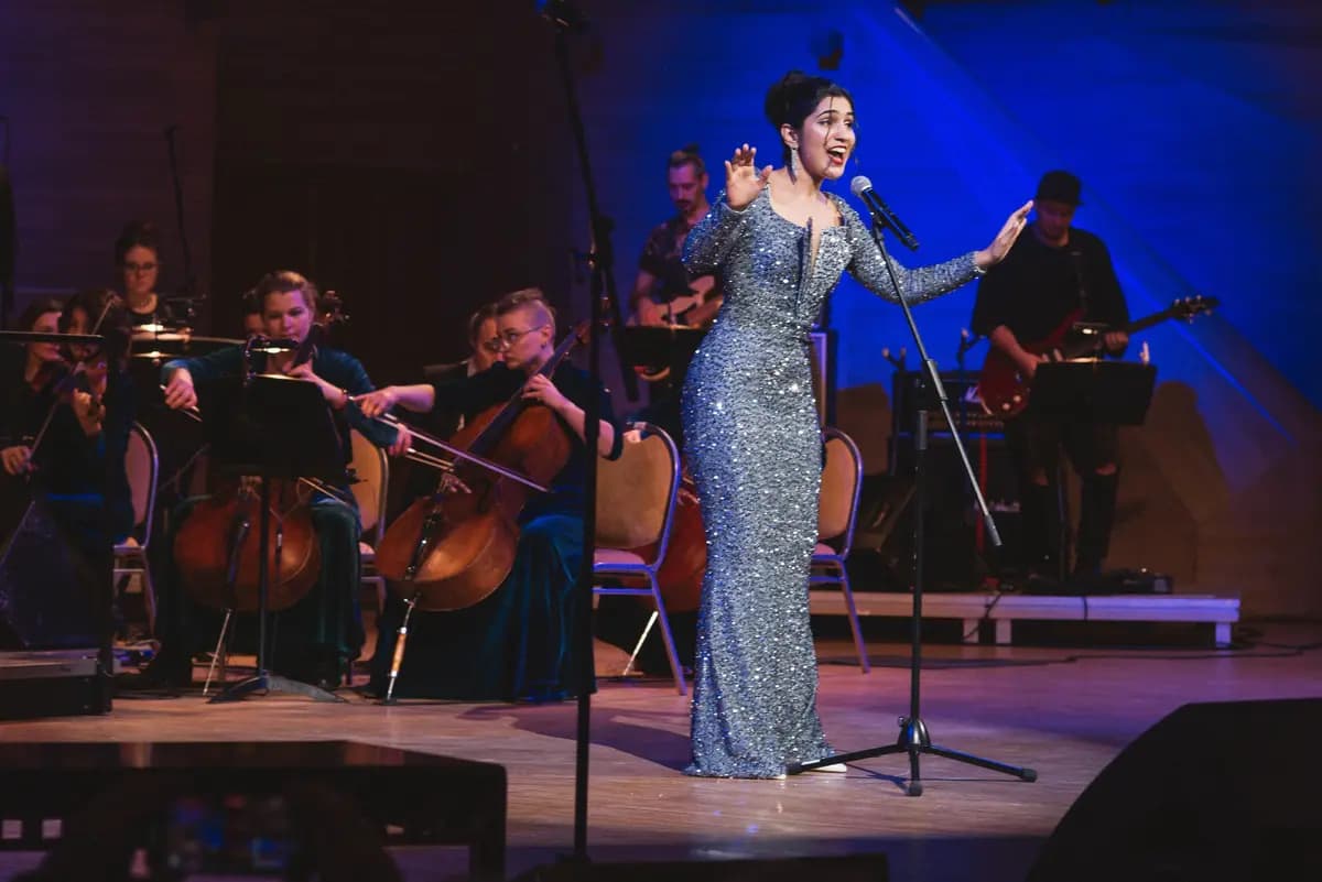 Movie Hits. Звёзды оперы и оркестр Глобалис (Джаз-клуб Игоря Бутмана)