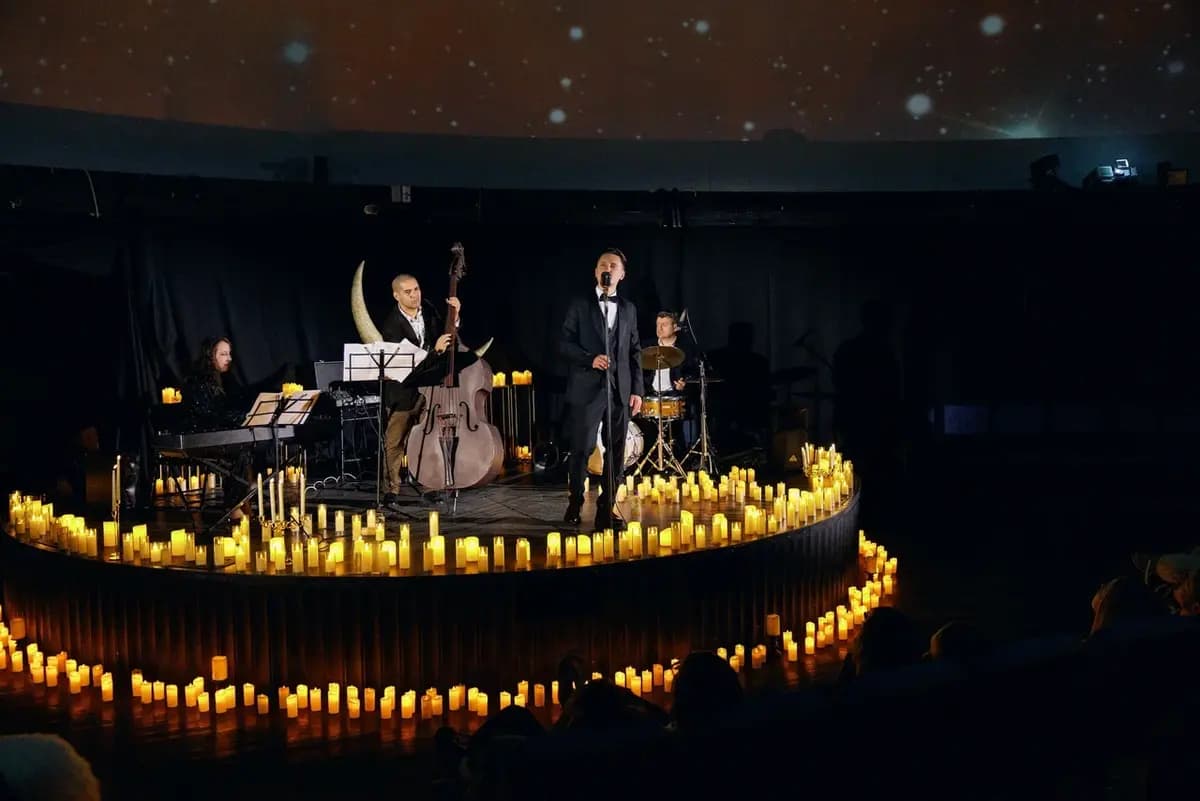 Элвис Пресли Tribute. Концерт при свечах и звёздах (Планетарий)