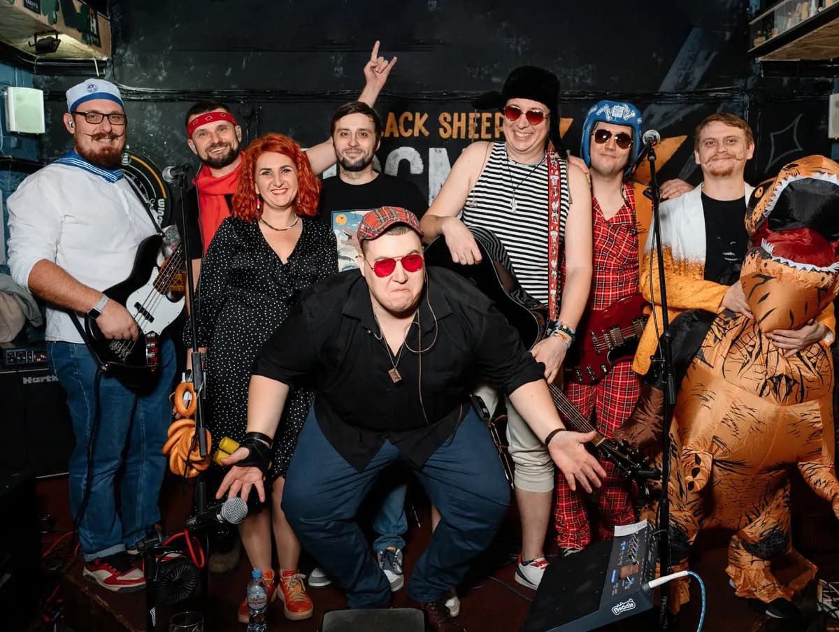 Doodle (Sgt. Pepper’s Bar)