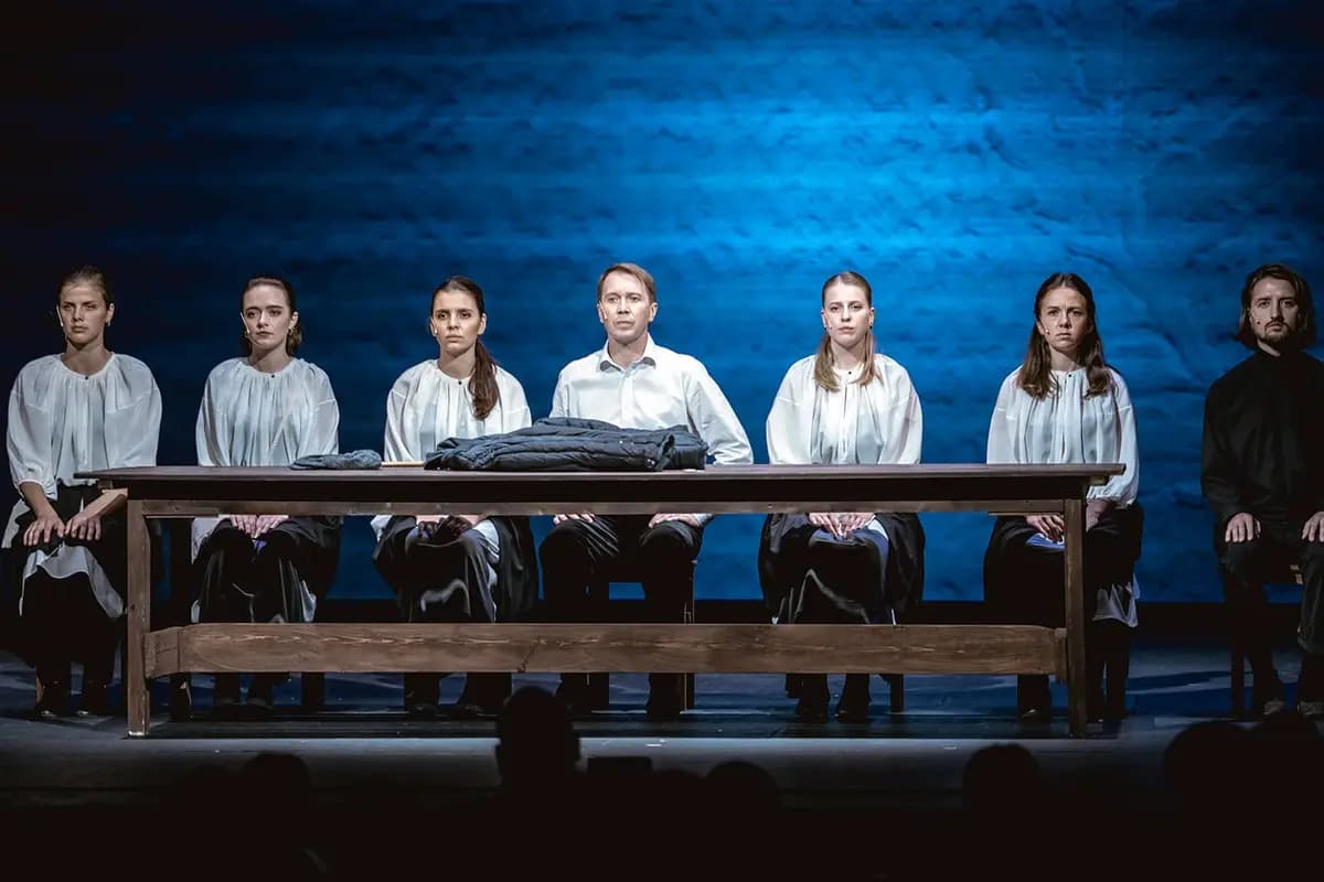 Русский крест (Музыкальный театр)