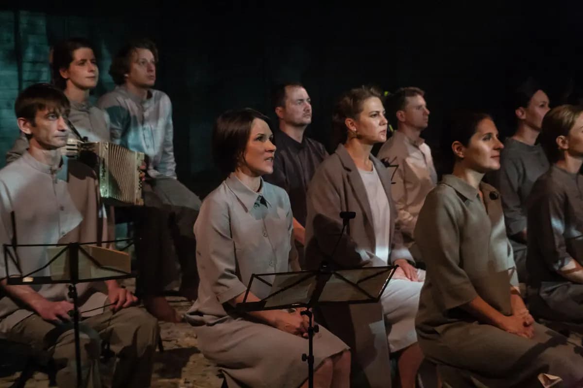 872 дня. Голоса блокадного города (Театр «Суббота»)