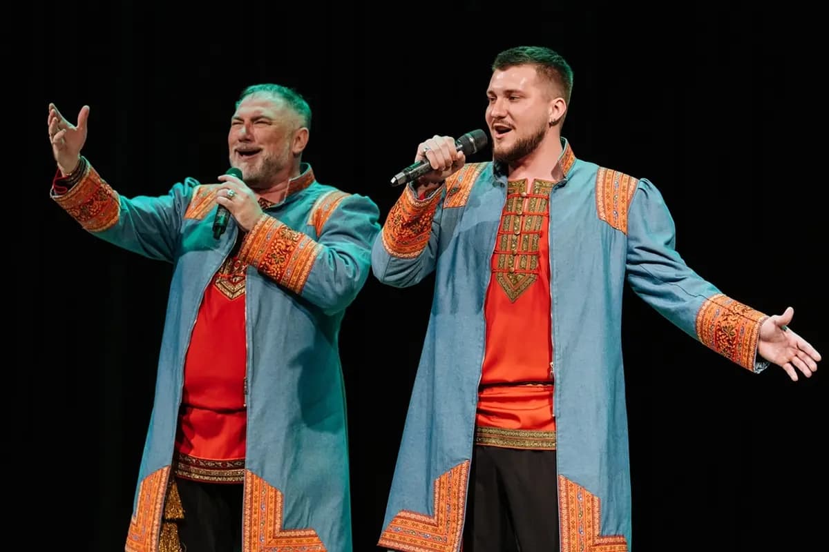 Московские перезвоны над Обью (КК им. Маяковского)