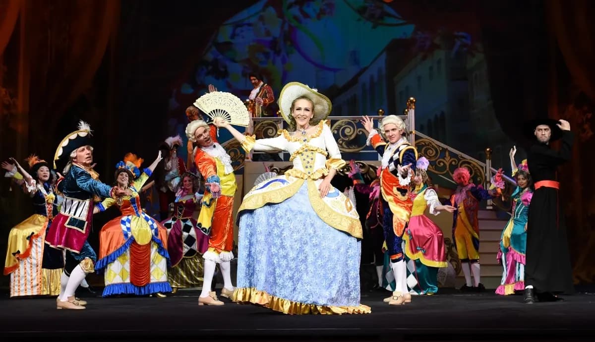 Голубая камея (Музыкальный театр Кузбасса им. Боброва)