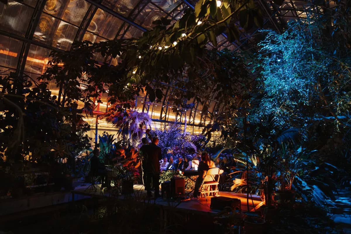 Магия свечей. Золотой век Голливуда (Оранжерея Таврического сада)