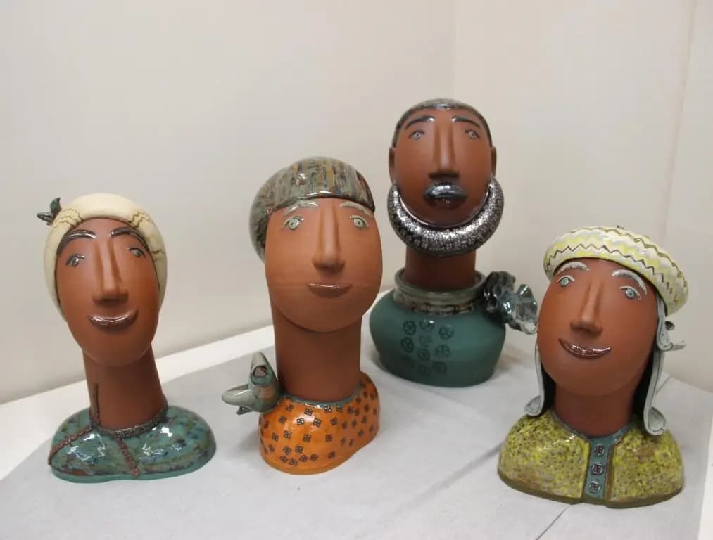 Огонь, мерцающий в сосуде (Художественный музей)