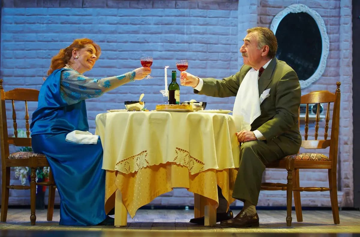 Поздняя любовь (Театр драмы им. Горького)