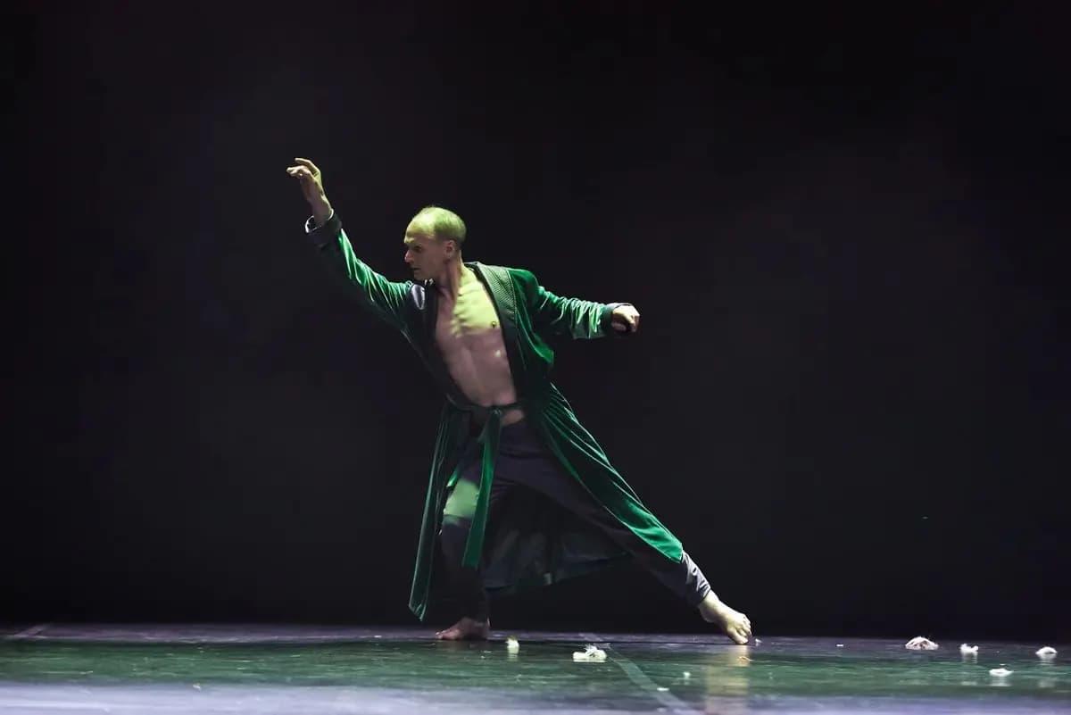 +/- В. Тело: Requiem (Театр драмы им. Наума Орлова)