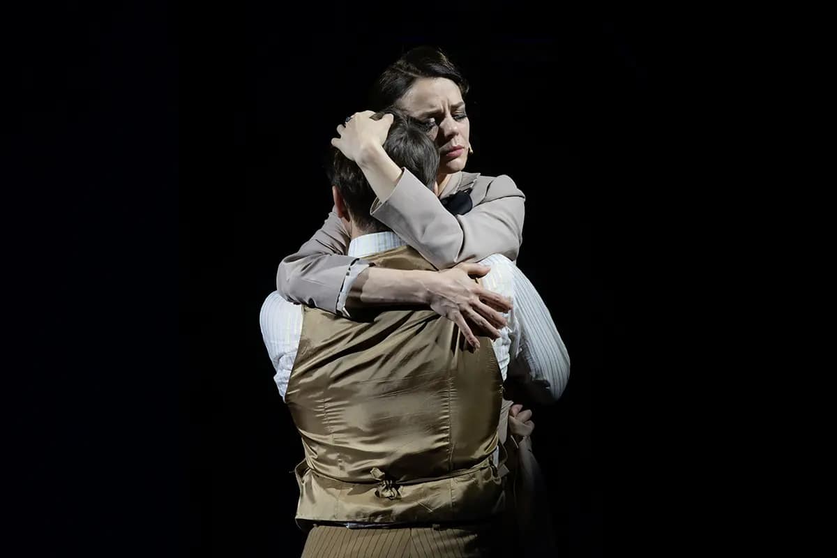 Солнечный удар (Музыкальный театр)