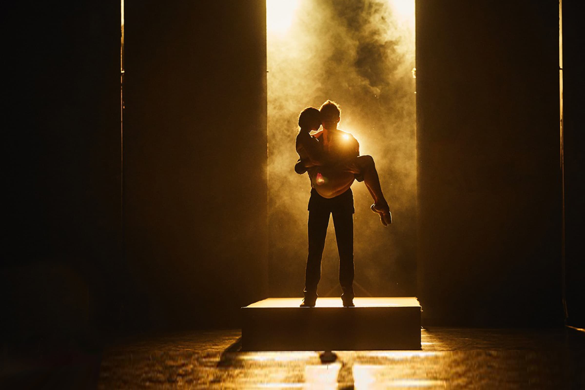 Шёпот, Радио и Джульетта (НОВАТ)