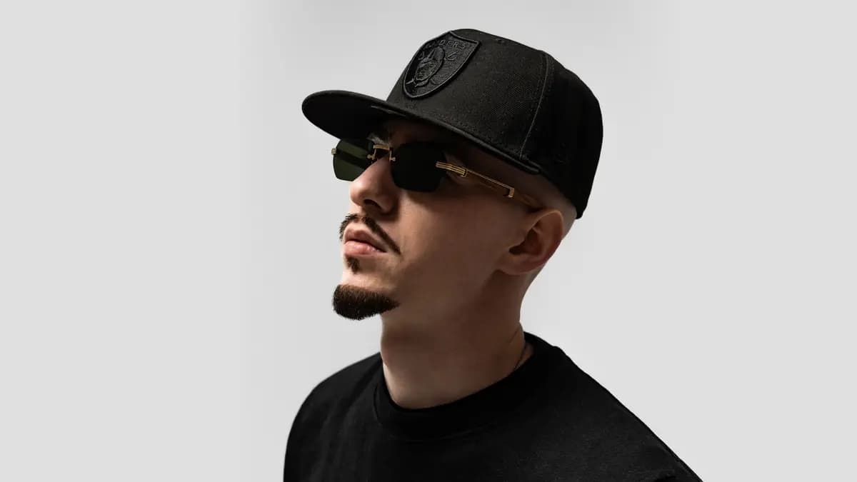 Friendly Thug 52 Ngg (Loona)