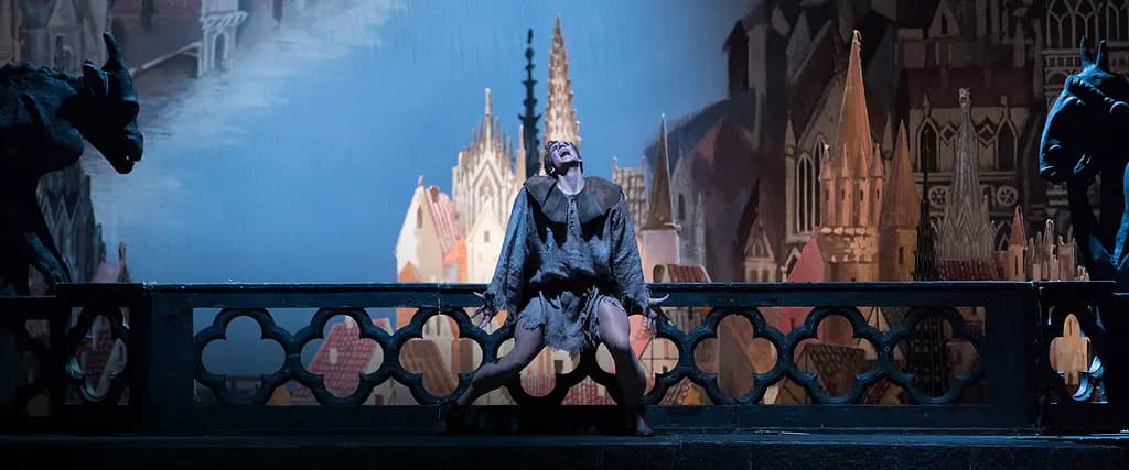 Эсмеральда (Театр им. Станиславского и Немировича­-Данченко)