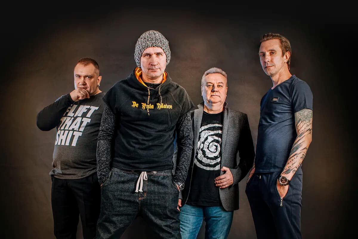 Casual (Magnus Locus)