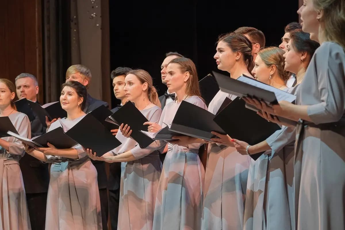 Красноярский камерный хор. Традиции и современность. Движение чувств (Филармония. Органный зал)