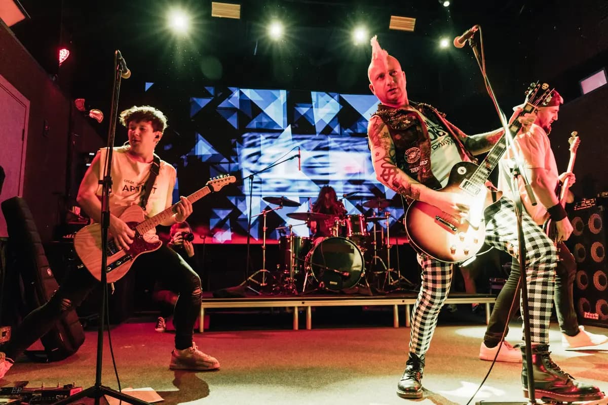 Смех (Рассвет (ex. Mod))