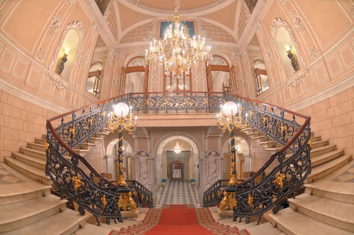 Путешествие на Луну (Театр музыкальной комедии)