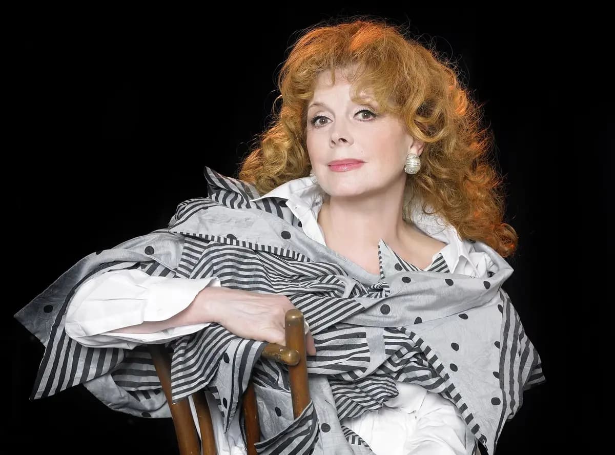 Хорошее настроение обеспечено (Театр Вахтангова)