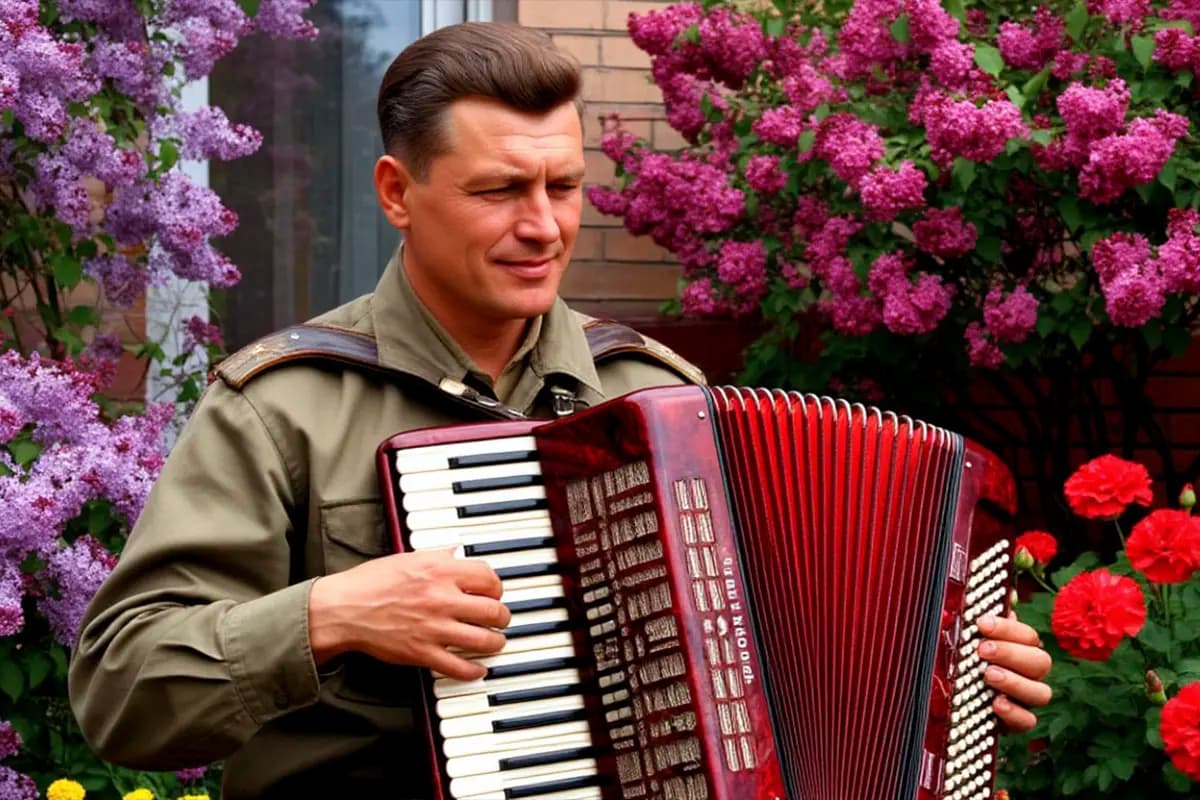 Майскими ночами (Центральный дом учёных РАН)