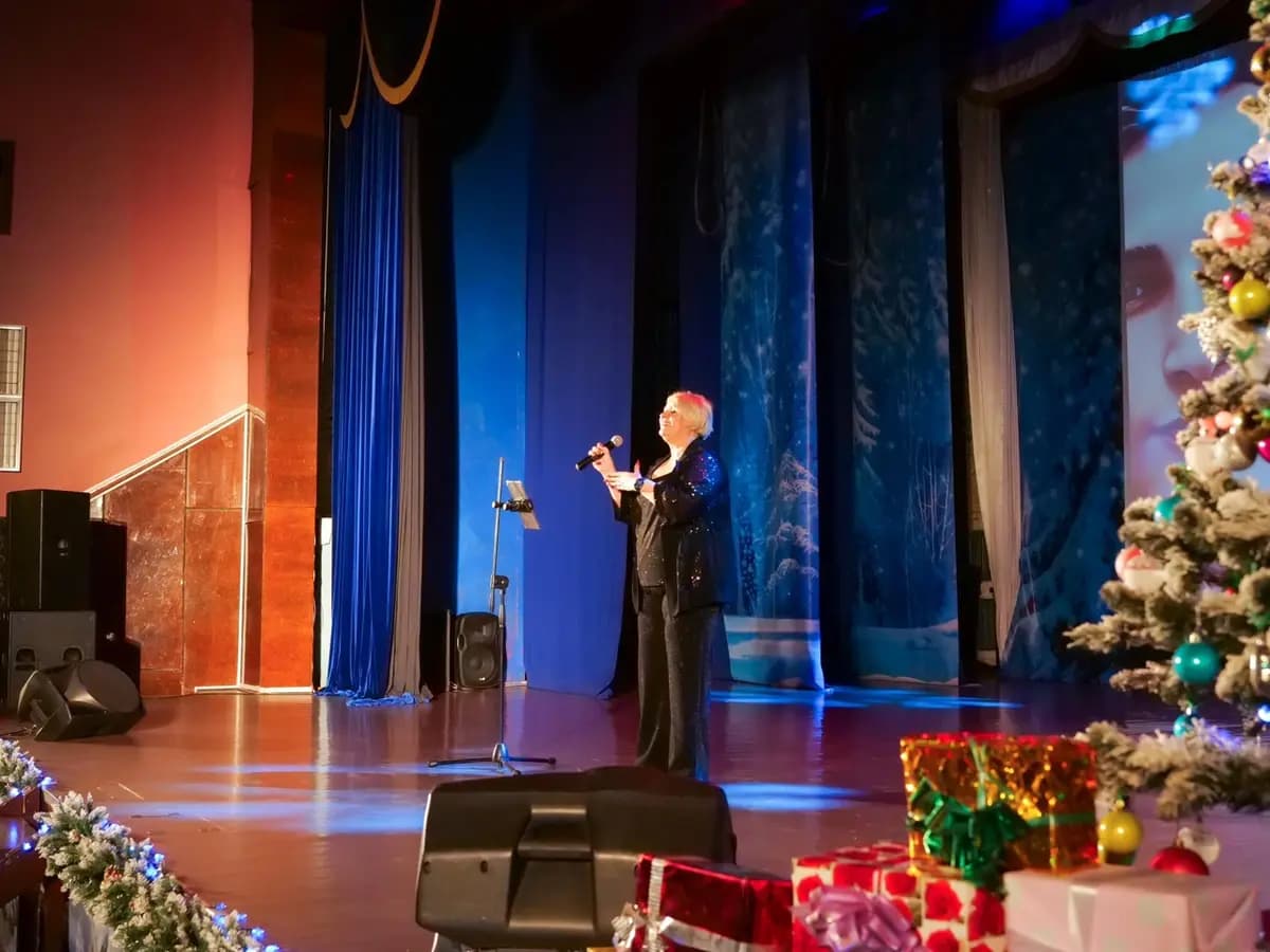 Алёна Росс (Дворец детского творчества)