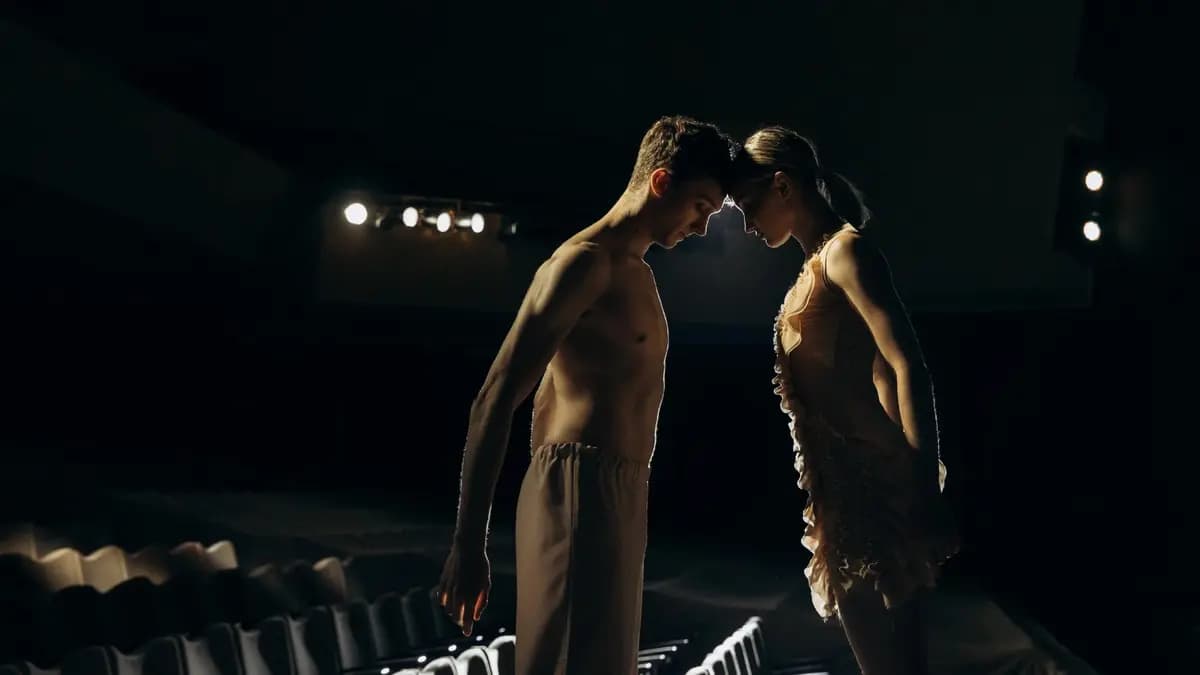 Контакт (Дворец искусств «Премьера»)