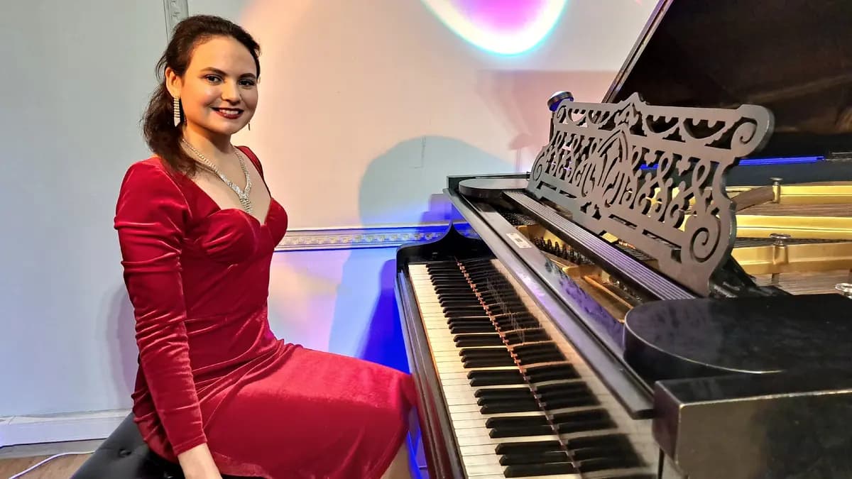 Невский проспект (Музей-фотосалон Карла Буллы)