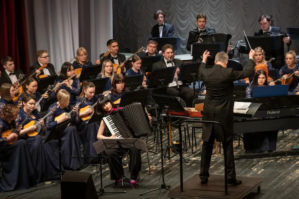 Дневной общедоступный концерт (Филармония. Камерный зал)