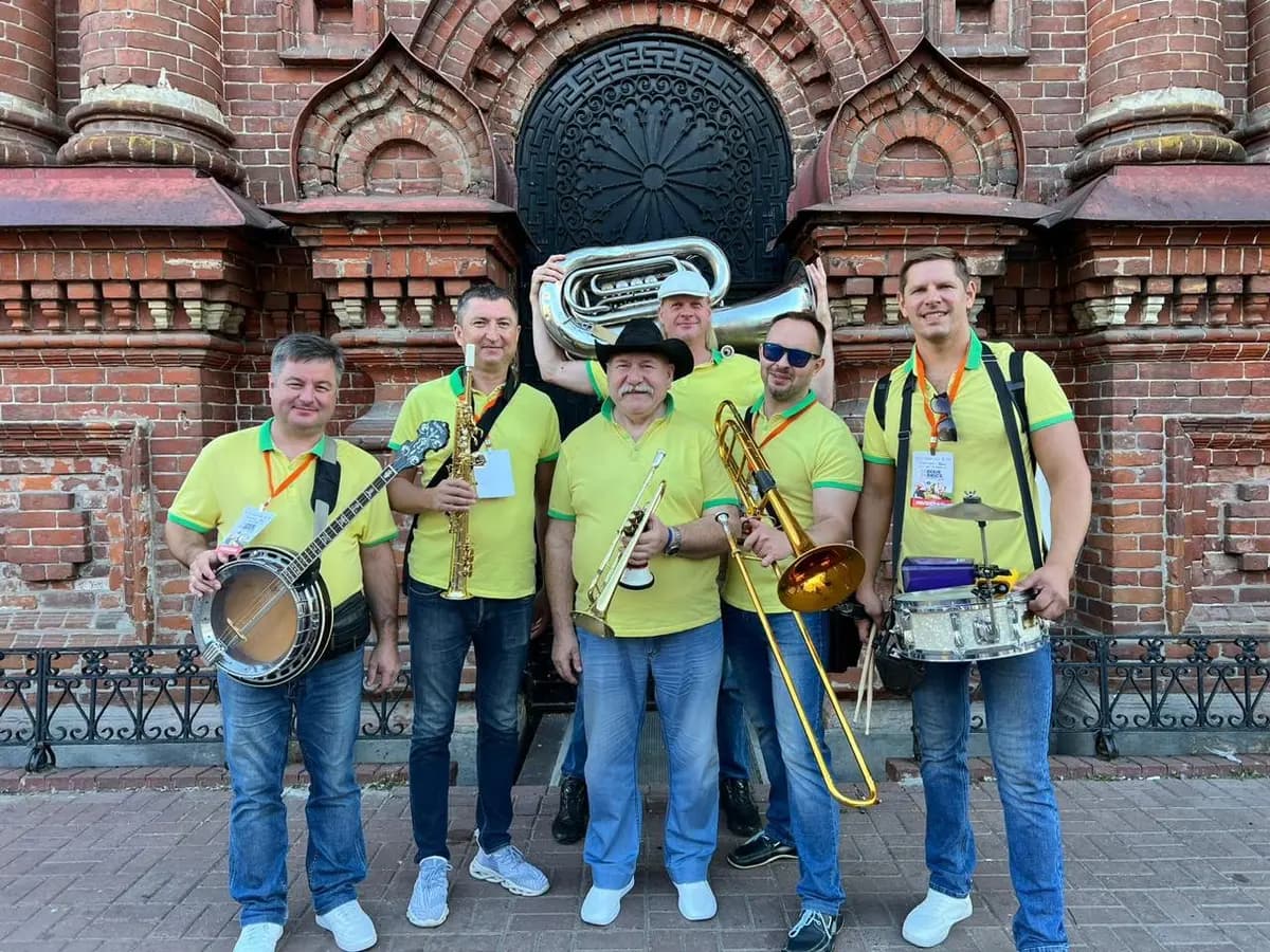 Яркие барабаны (Филармония. Концертный зал им. Каца)