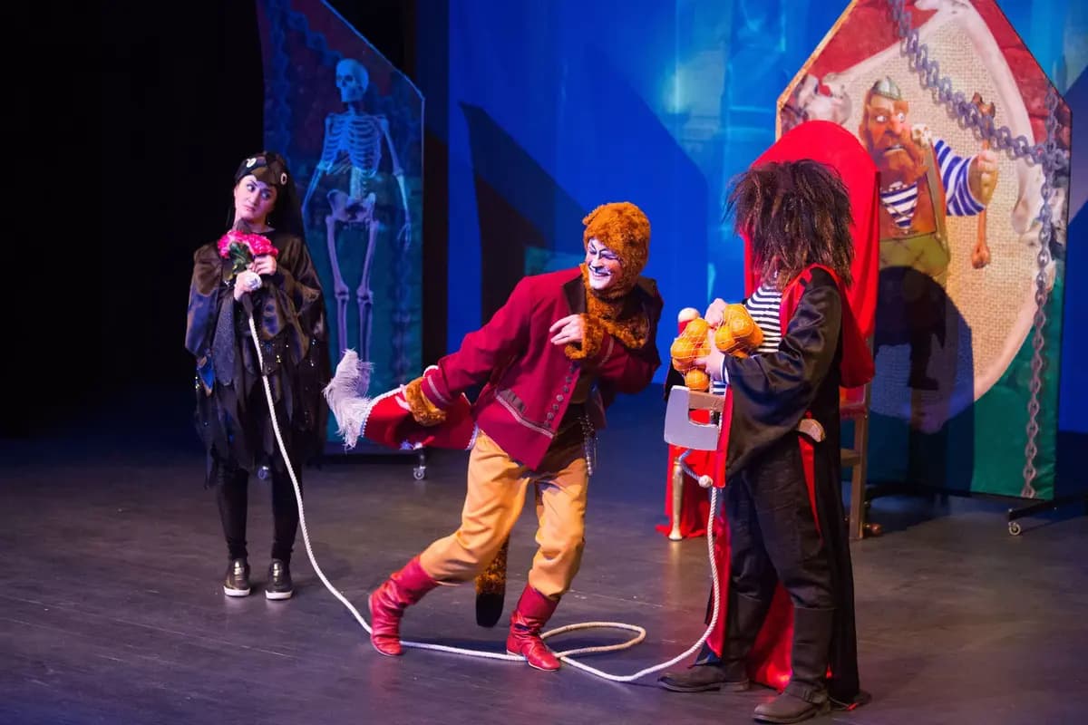 Кот в сапогах (ДК «Выборгский»)