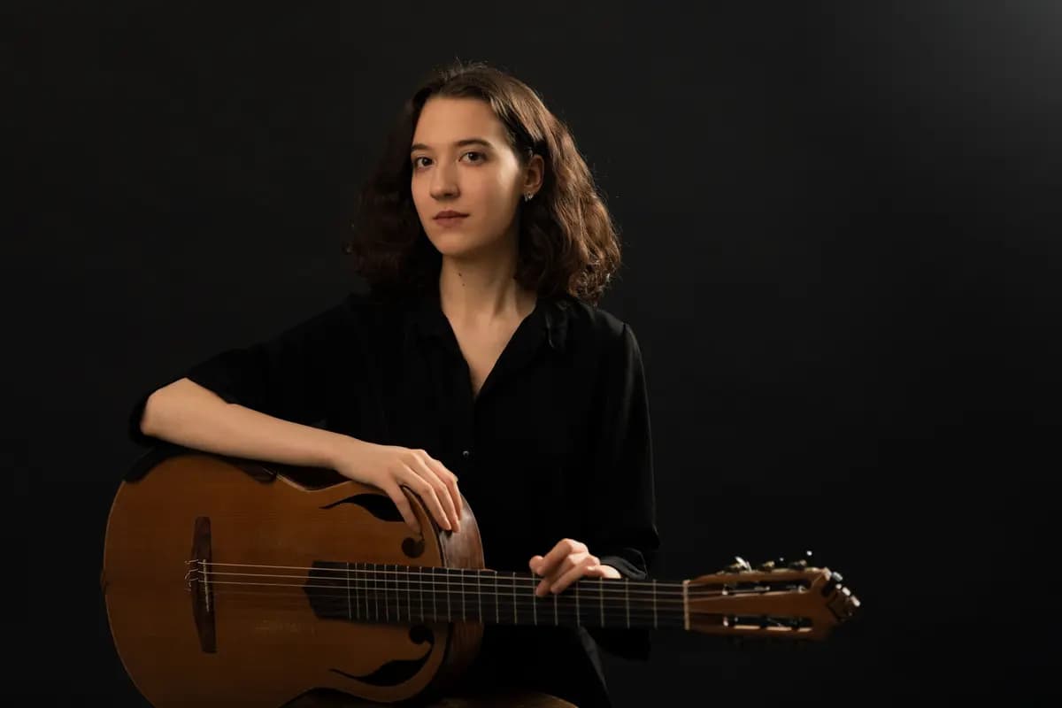 Софья Друба. Магия струн (Музей-фотосалон Карла Буллы)