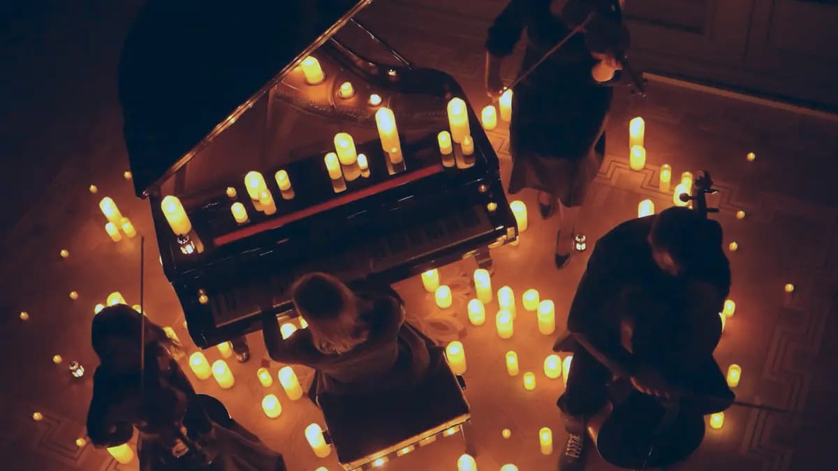 Солисты оркестра CAGMO. Людовико Эйнауди. Концерт при свечах (ДК железнодорожников)