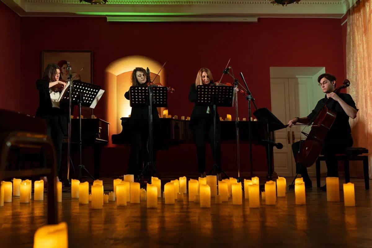 Эйнауди. Концерт при свечах (Геологический музей им. Вернадского)