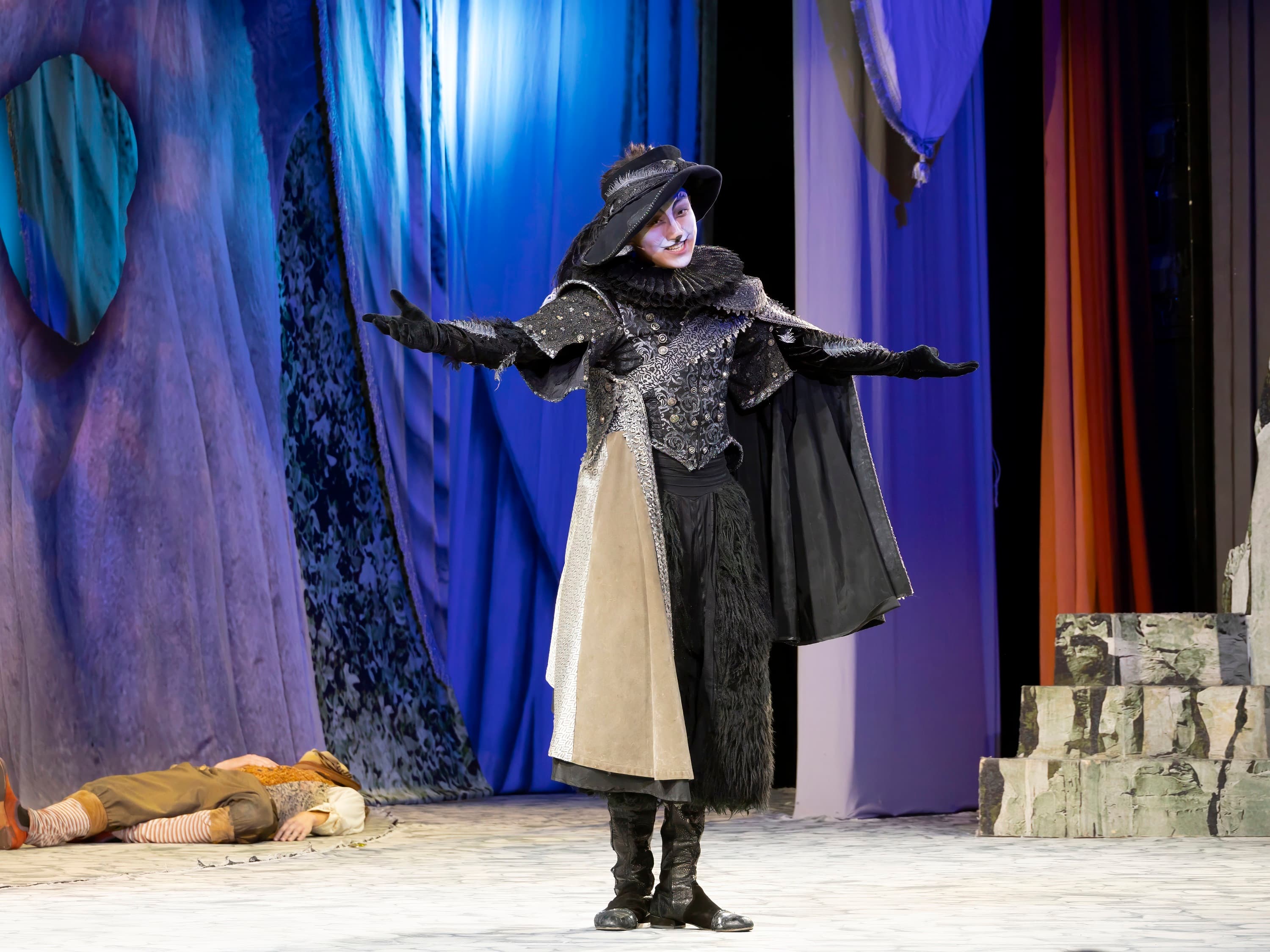 Кот в сапогах (Театр Вахтангова)