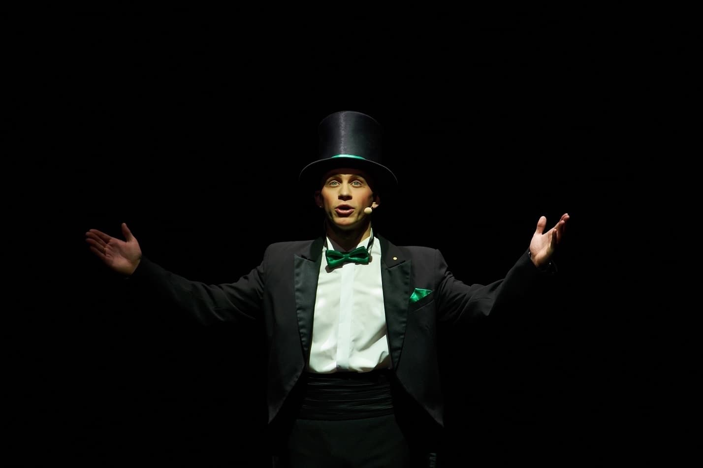 Удивительный волшебник из страны Оз (Буфф)