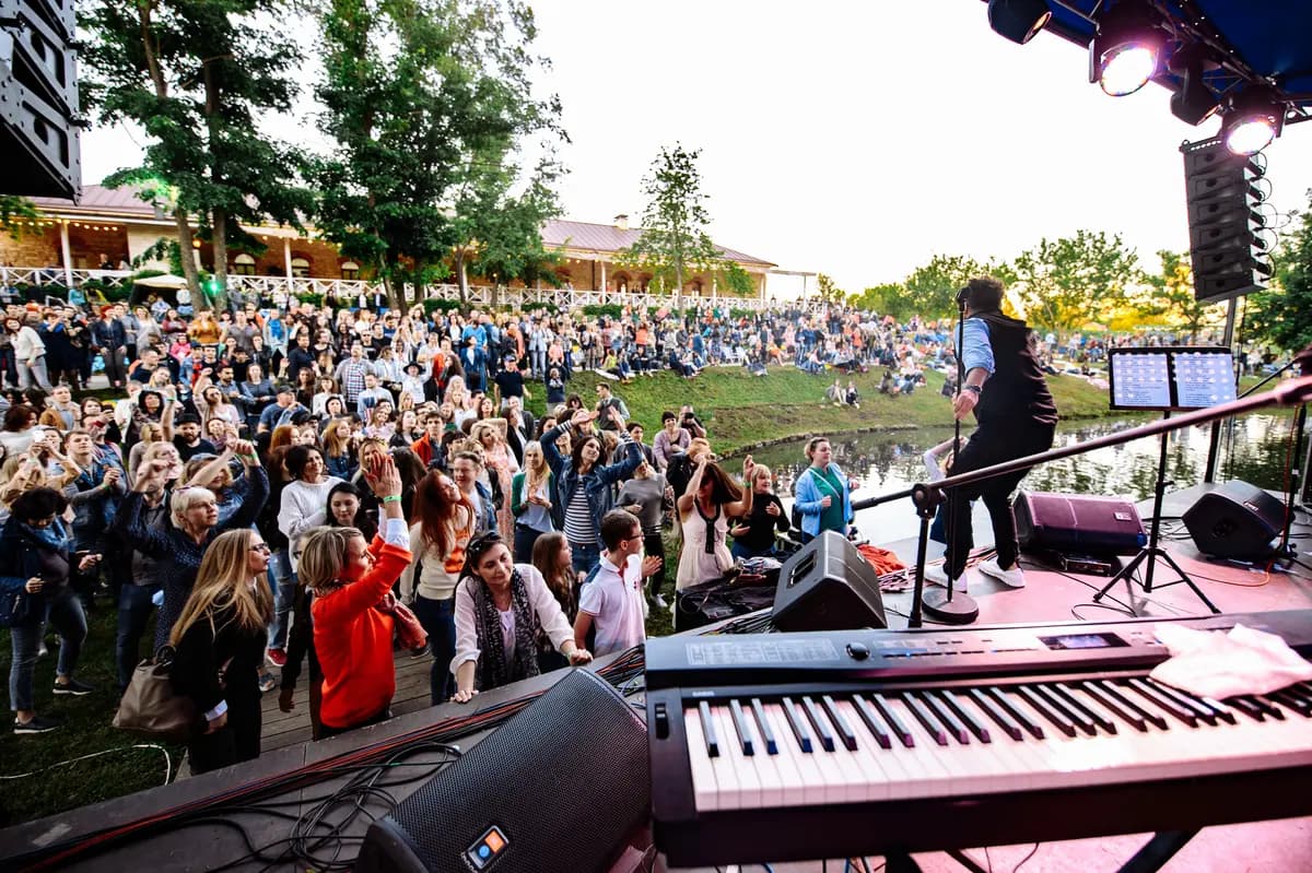 Фестиваль «Не только Джаз на пруду»